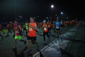 BIB: 310, 12230
                            <button type="button" onclick="openModal(10595818)" class="btn btn-primary btn-sm float-right btn-popup" data-toggle="modal" data-target=".modal-high-quality">
                        <i class="fas fa-shopping-cart"></i> Add to Cart
                    </button>
                                            <button type="button" onclick="isThisMe(10595818, true)" class="btn btn-success btn-sm float-right btn-popup btn-isme hidden" data-toggle="tooltip" data-placement="bottom" title="นี่คือรูปของคุณใช่ไหม คลิกที่นี่เพื่อเอาเข้าอัลบั้ม">
                        <i class="fas fa-plus"></i> Add to album
                    </button>
                    <button type="button" onclick="isThisMe(10595818, false)" class="btn btn-warning btn-sm float-right btn-popup btn-isnotme hidden">
                        <i class="fas fa-ban"></i> Remove from album
                    </button>